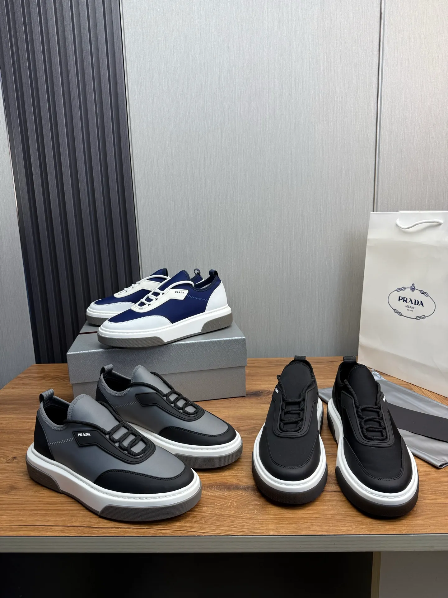 Men's shoes 💰580💰 [PRADA] Men's shoes are popular in the counter, official website is synchronized, 1 high-quality shipment ✔️Original cowhide splicing + cowhide lining, 1🆚1 replica, original sole, 38-45 (45 customized, non-refundable)